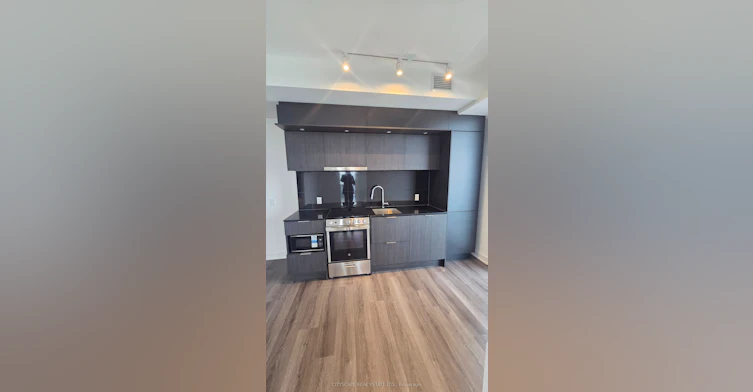 2402-448 Burnhamthorpe Road W, Mississauga, ON, L5B 0R4 - 5