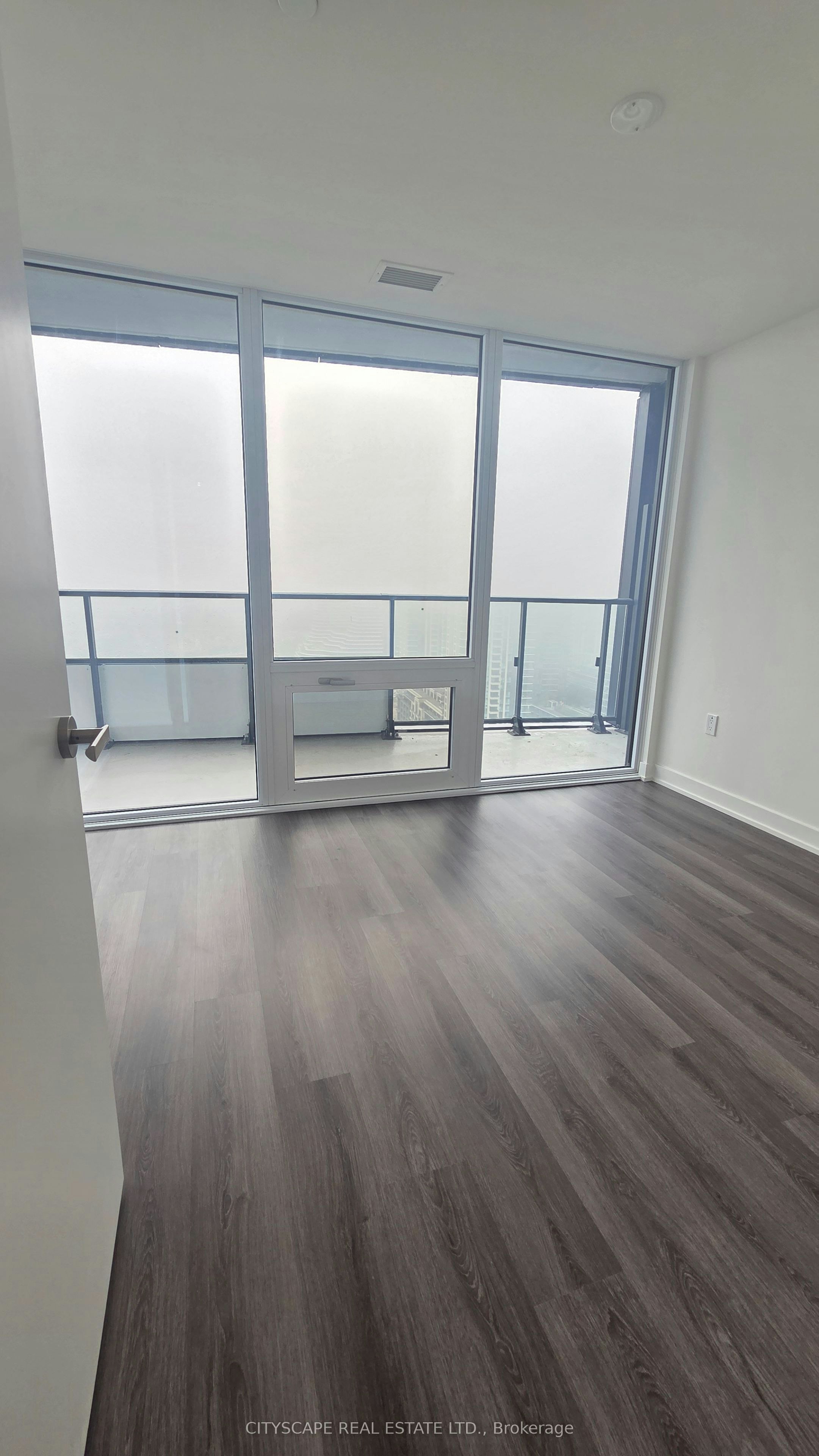 2402-448 Burnhamthorpe Road W, Mississauga, ON, L5B 0R4 - 7