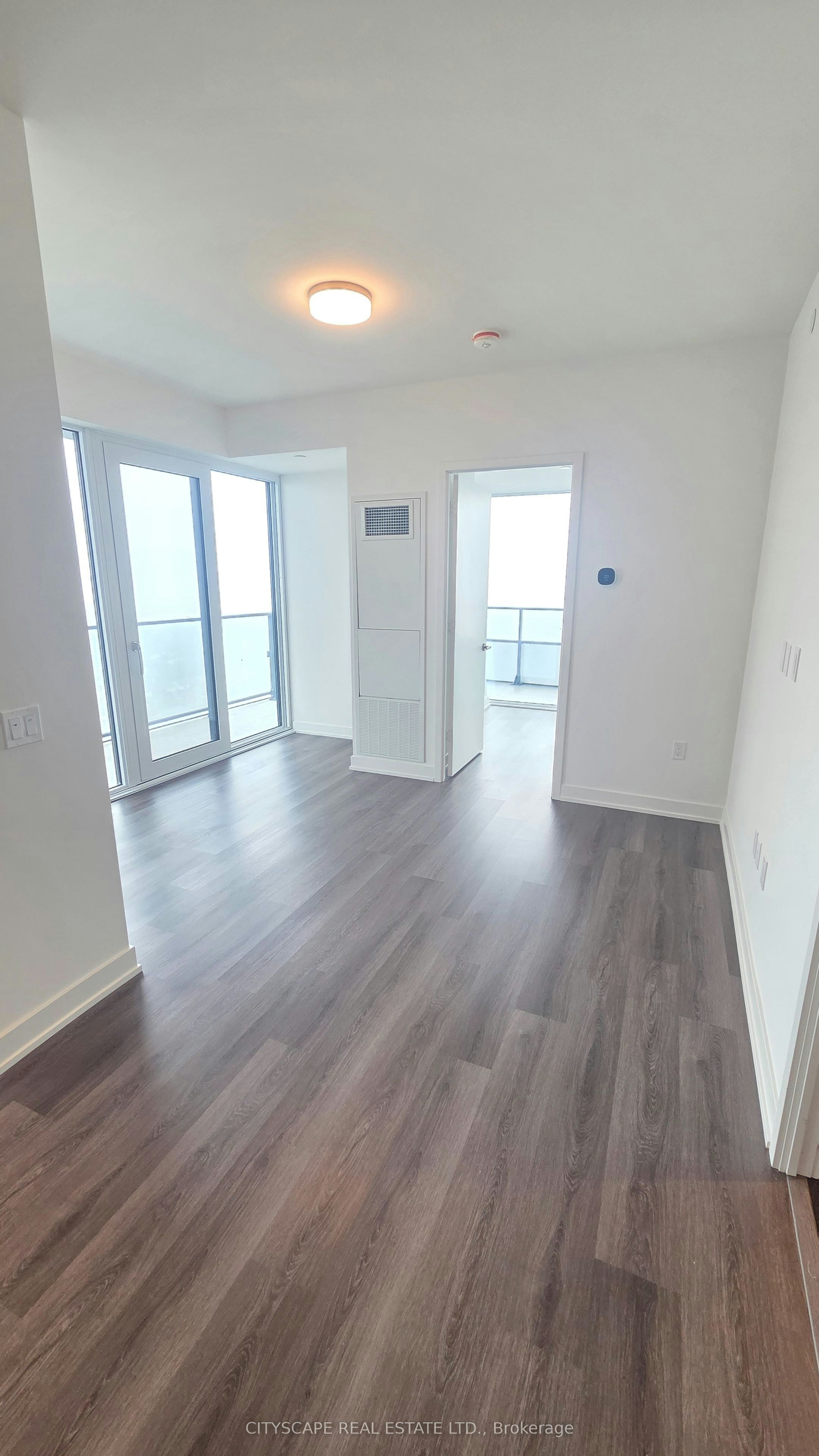 2402-448 Burnhamthorpe Road W, Mississauga, ON, L5B 0R4 - 3