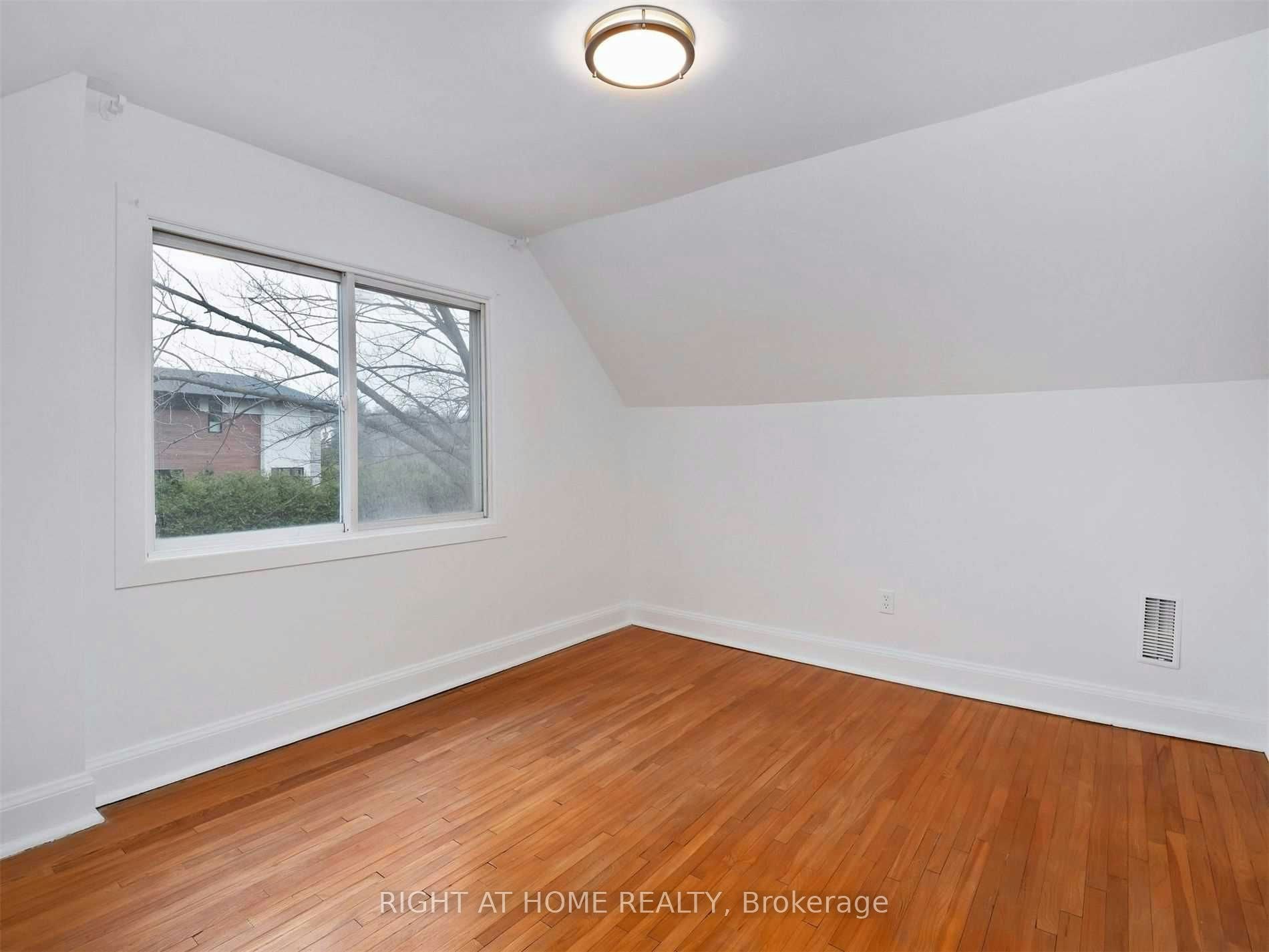 1089 Truman Avenue, Oakville, ON, L6H 1Y7 - 17
