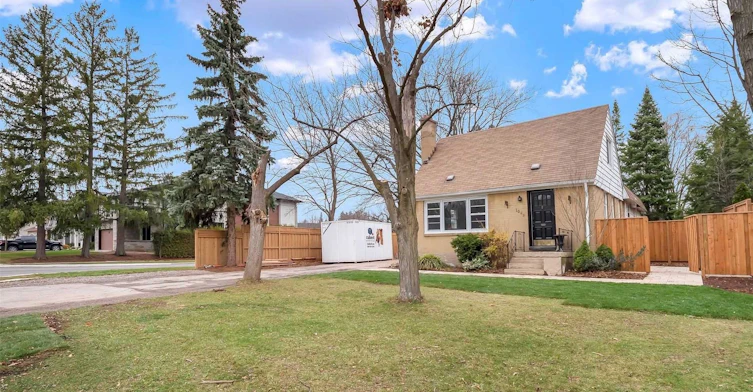 1089 Truman Avenue, Oakville, ON, L6H 1Y7 - 2