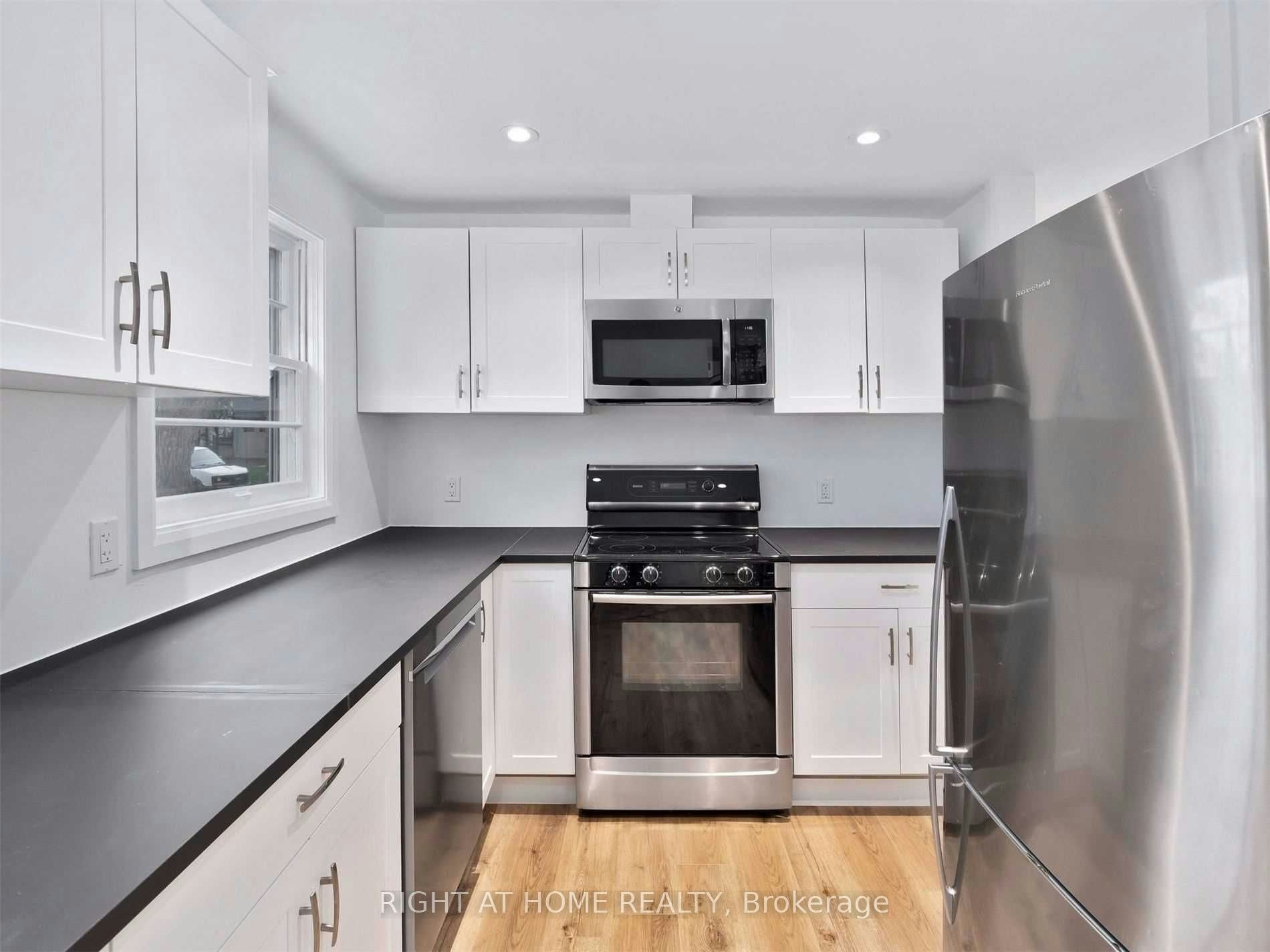 1089 Truman Avenue, Oakville, ON, L6H 1Y7 - 11