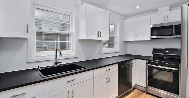 1089 Truman Avenue, Oakville, ON, L6H 1Y7 - 4
