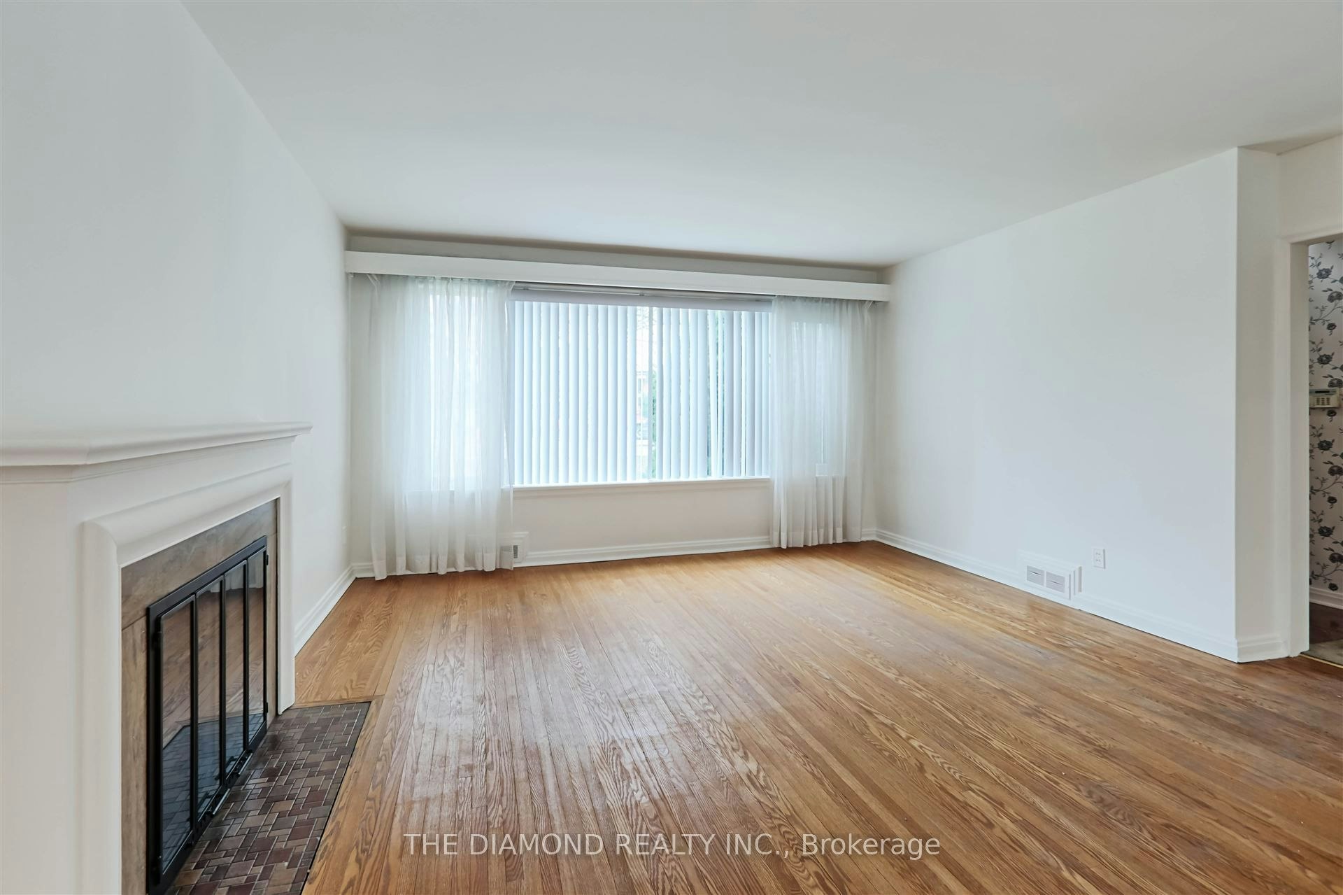 4670 Dundas Street W, Toronto, ON, M9A 1A6 - 6
