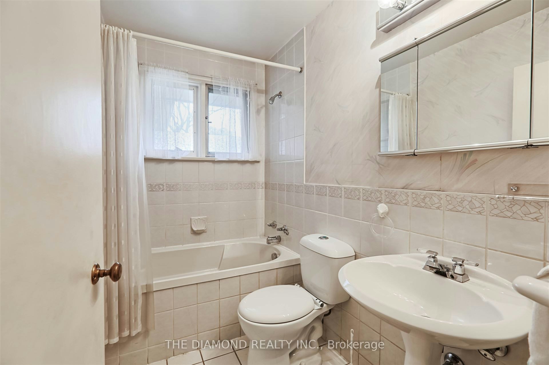 4670 Dundas Street W, Toronto, ON, M9A 1A6 - 20