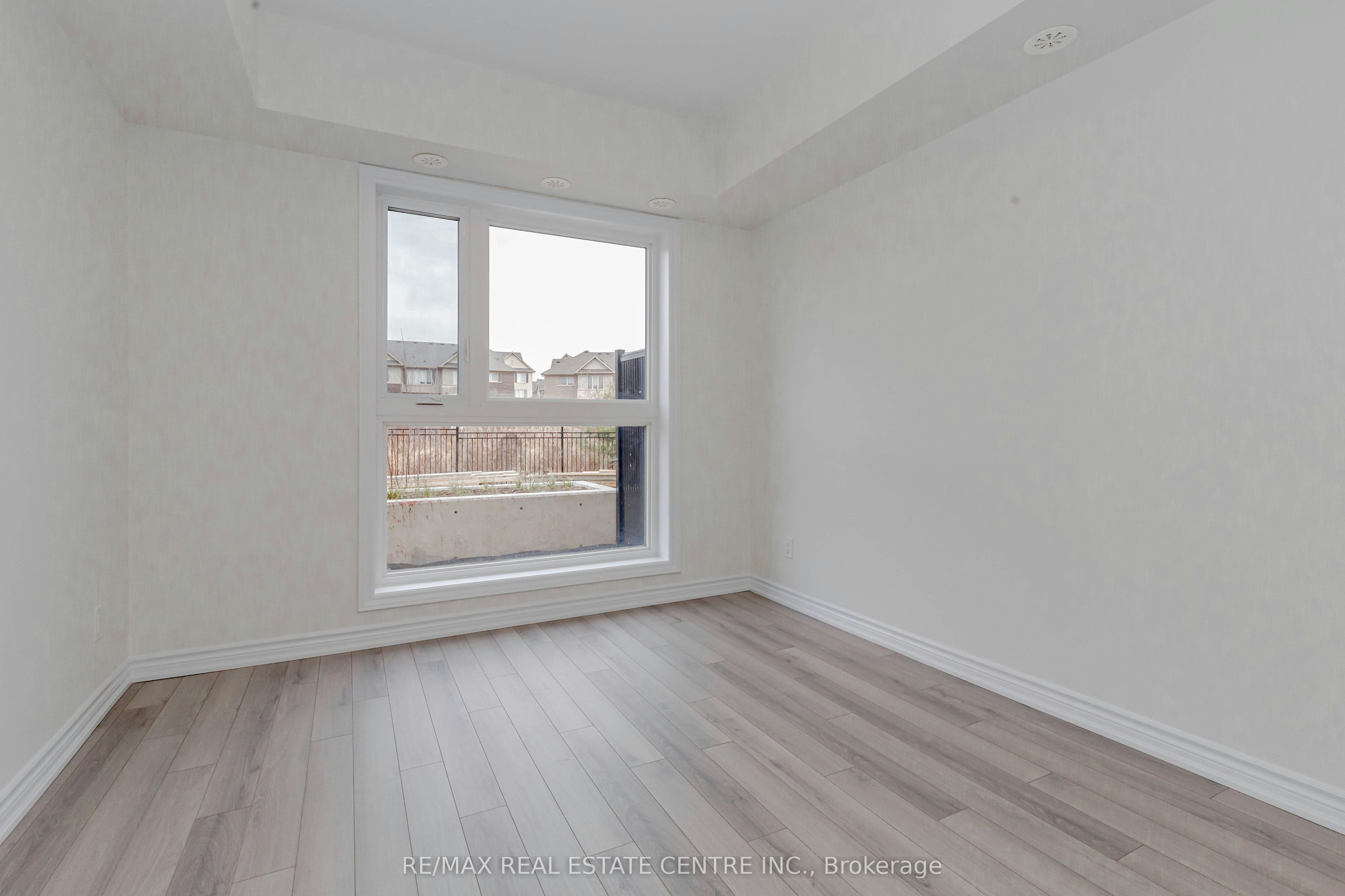121-349 Wheat Boom Drive, Oakville, ON, L6H 7X5 - 33