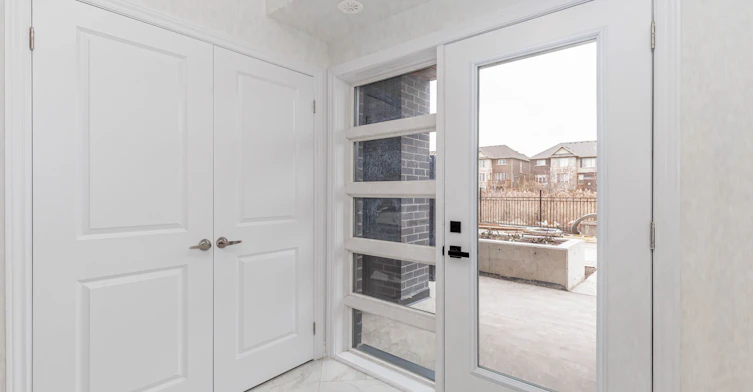 121-349 Wheat Boom Drive, Oakville, ON, L6H 7X5 - 11