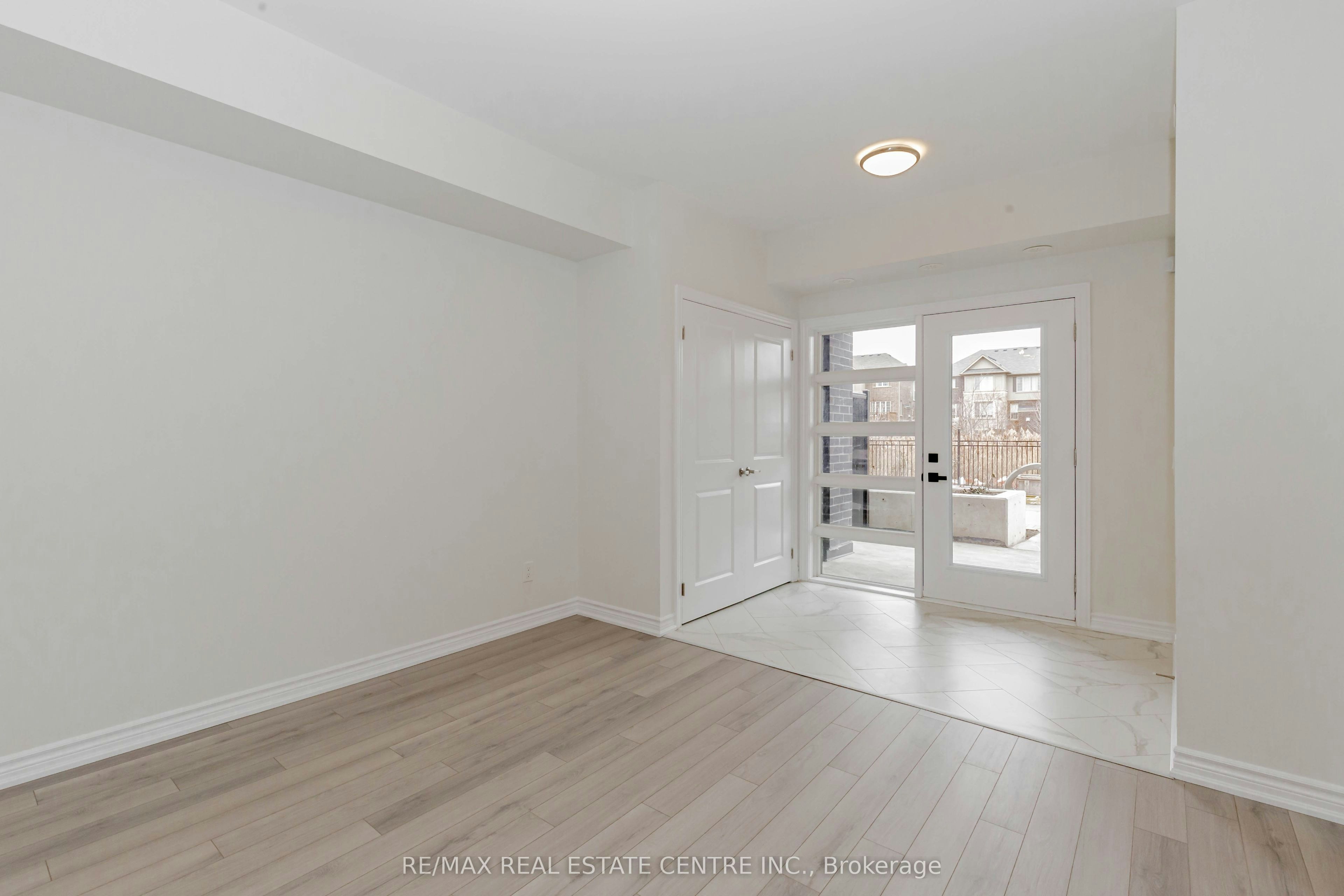 121-349 Wheat Boom Drive, Oakville, ON, L6H 7X5 - 28