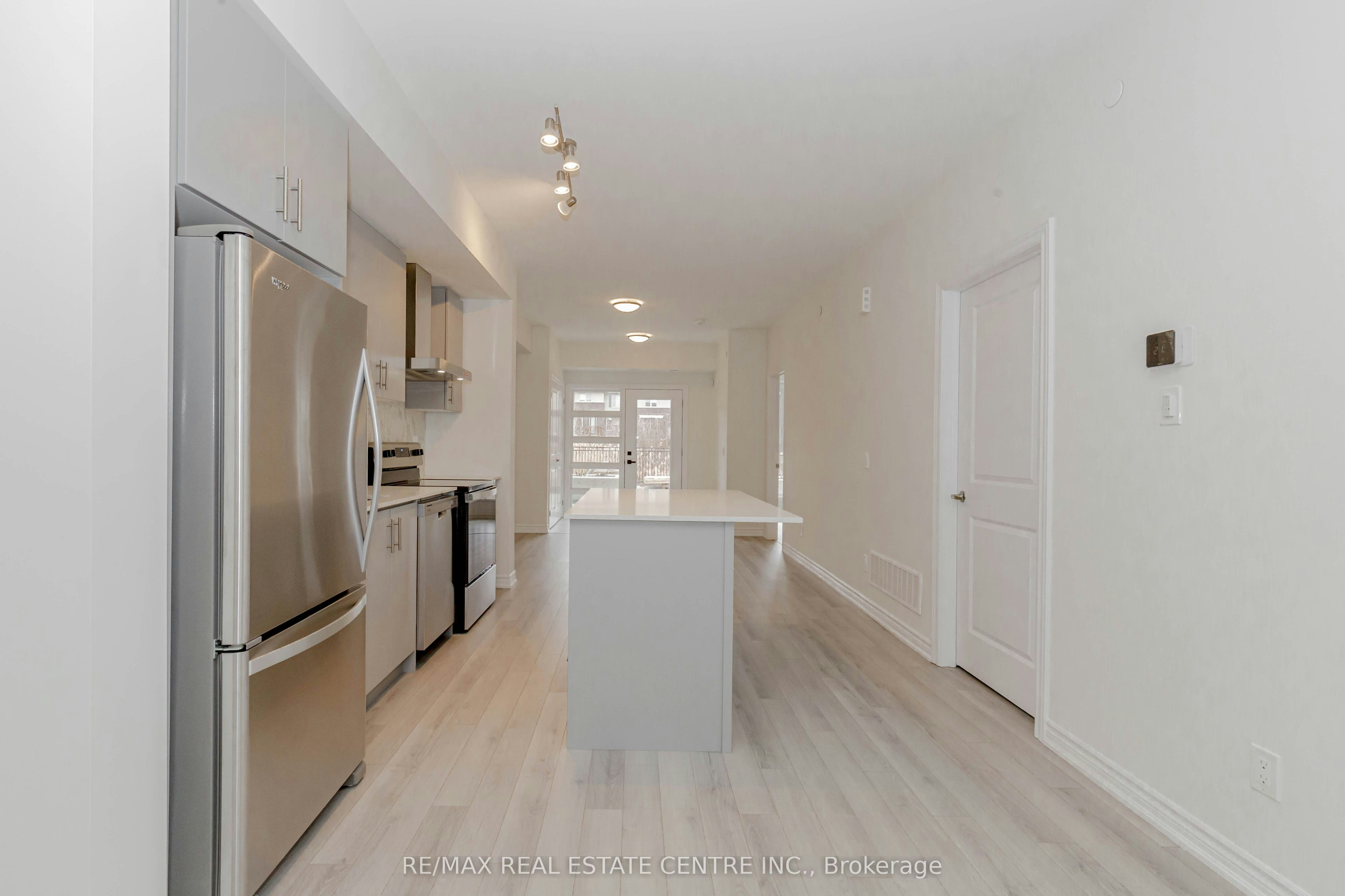 121-349 Wheat Boom Drive, Oakville, ON, L6H 7X5 - 16