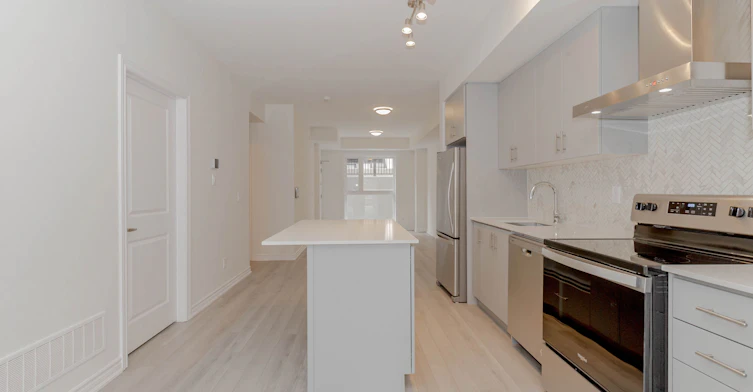 121-349 Wheat Boom Drive, Oakville, ON, L6H 7X5 - 24