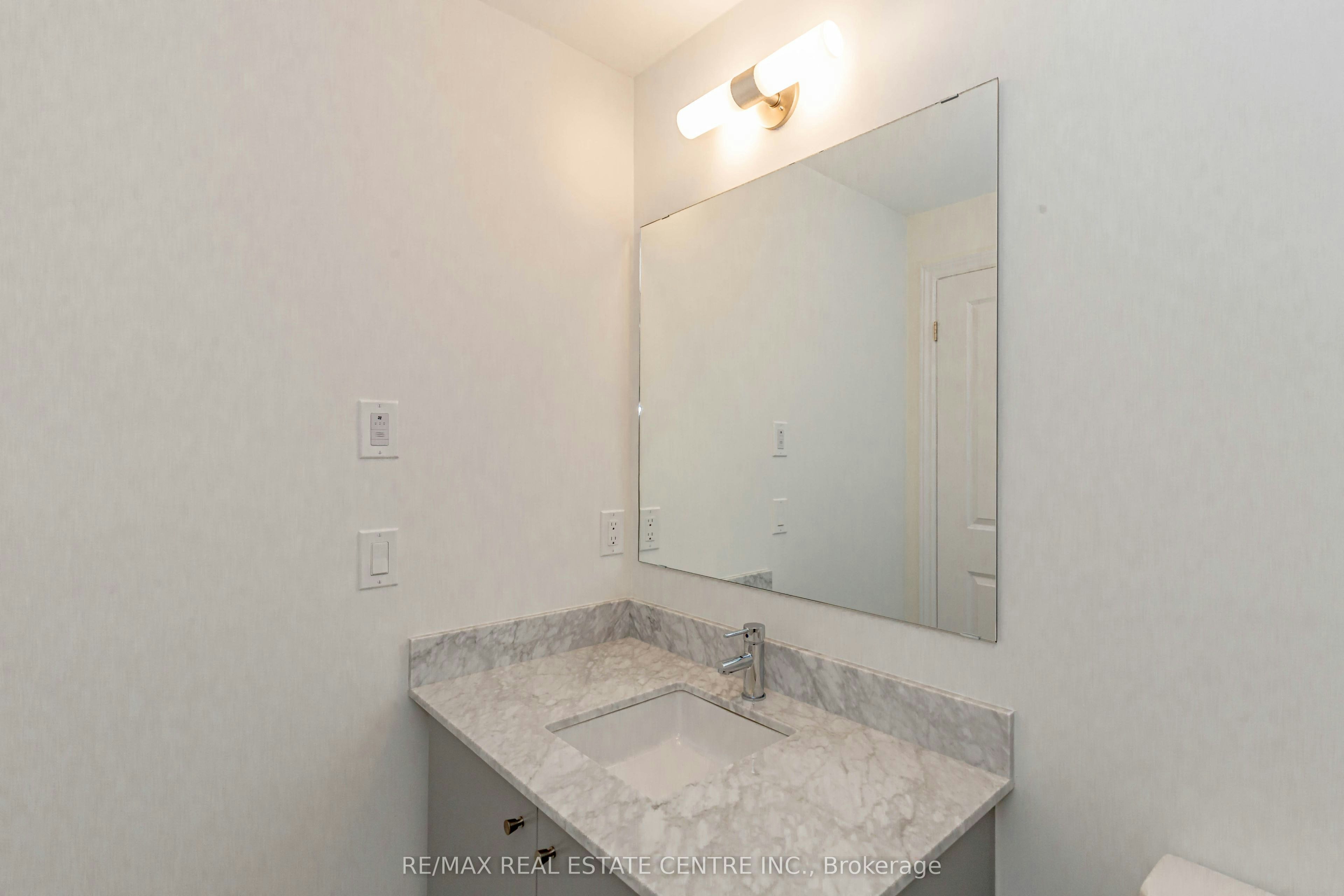 121-349 Wheat Boom Drive, Oakville, ON, L6H 7X5 - 46