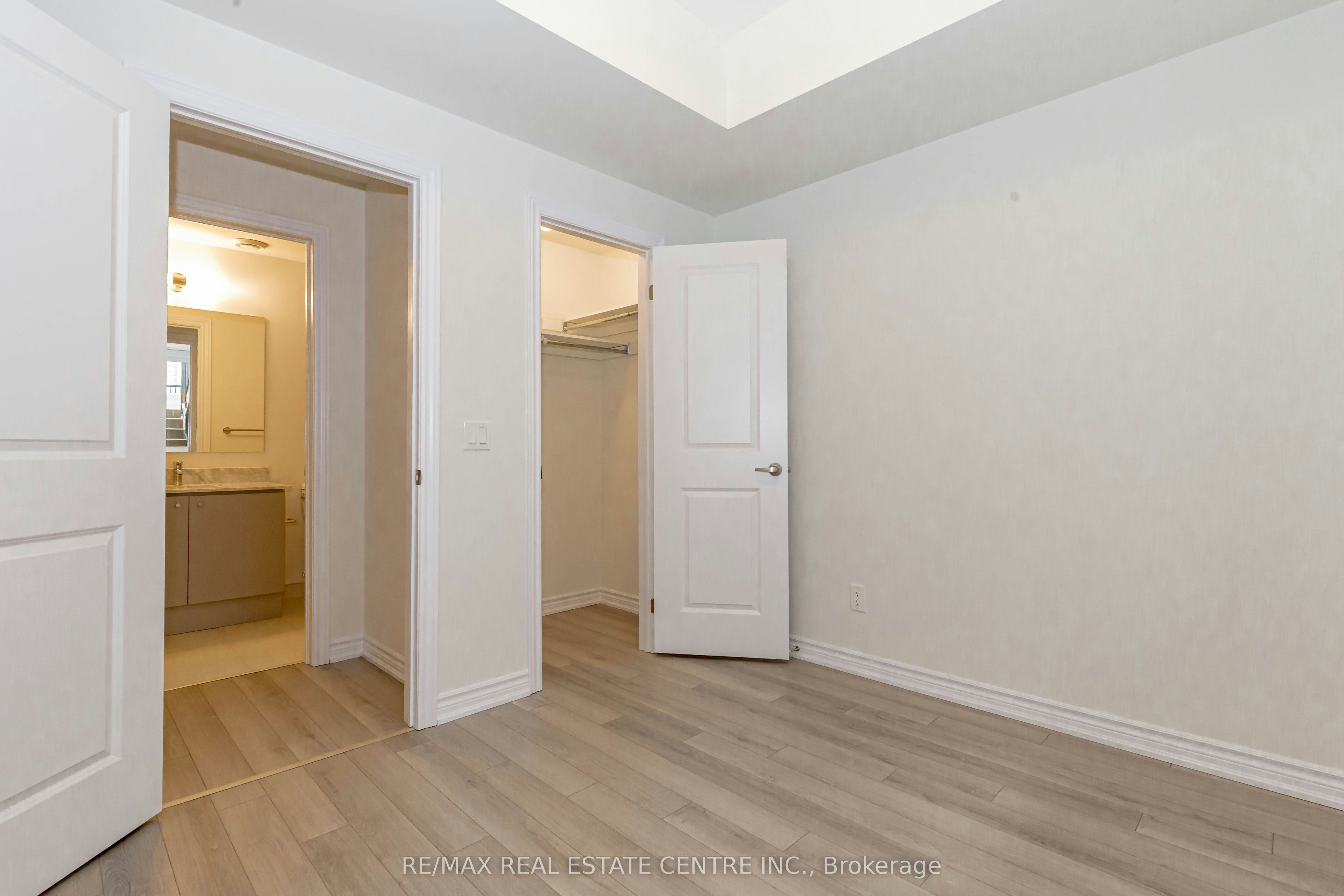 121-349 Wheat Boom Drive, Oakville, ON, L6H 7X5 - 44
