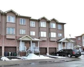 29-3053 Finch Avenue W, Toronto, ON, M9M 0A6