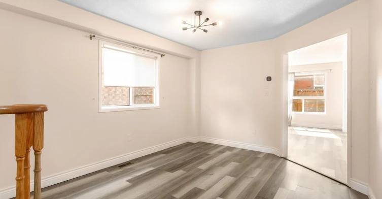 4 Farthingale Crescent, Brampton, ON, L7A 1R3 - 6