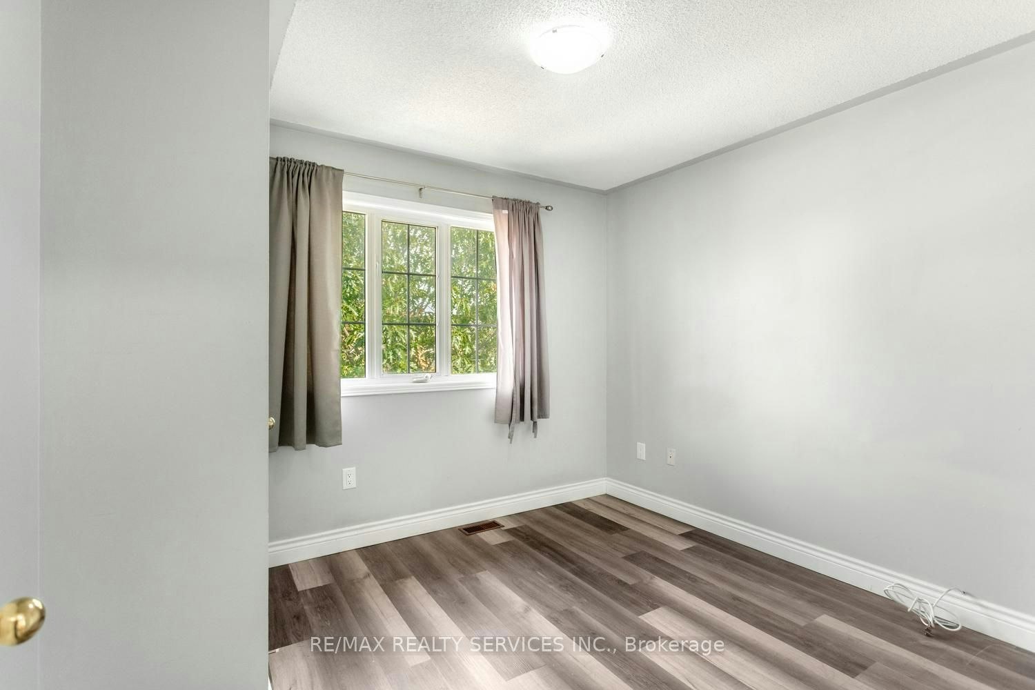 4 Farthingale Crescent, Brampton, ON, L7A 1R3 - 29