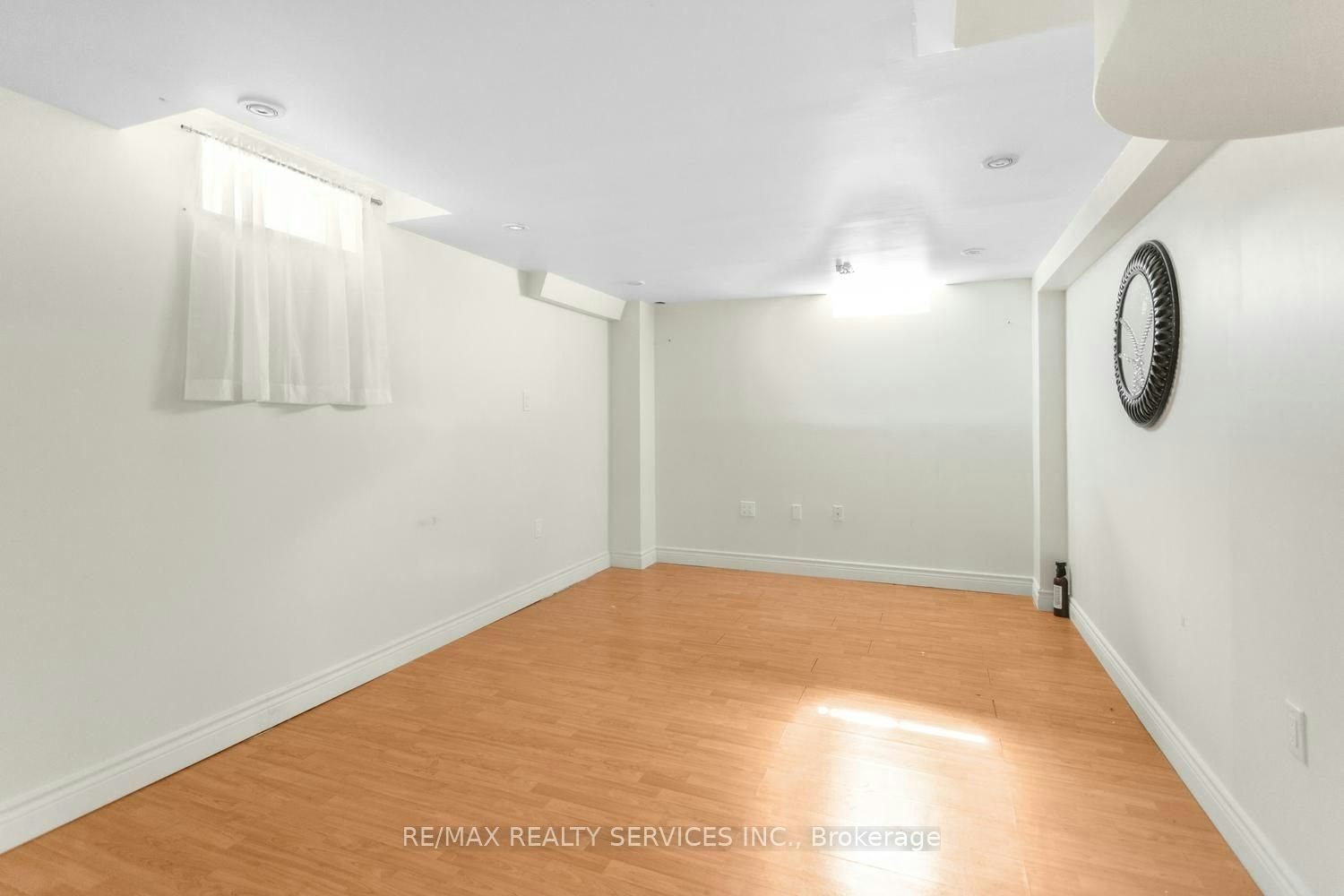 4 Farthingale Crescent, Brampton, ON, L7A 1R3 - 33