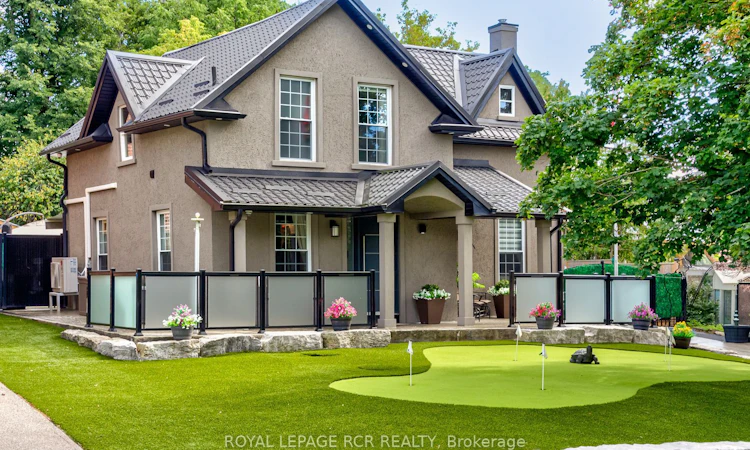 19 Birch Avenue