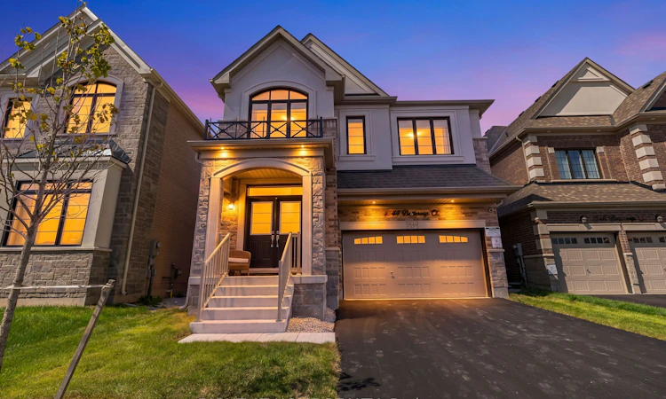 1544 Buttercup Court