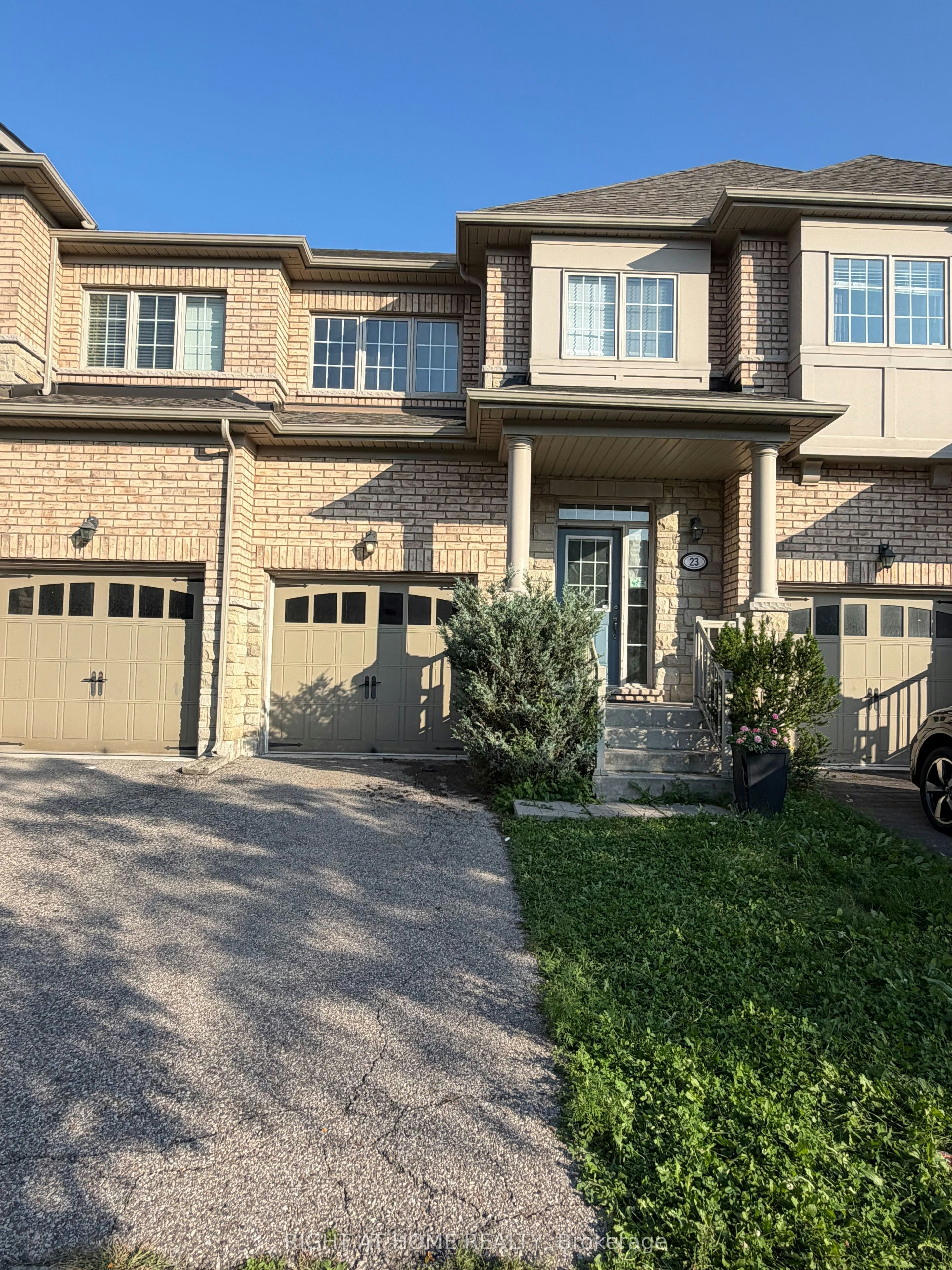 23 Coastline Drive, Brampton, ON, L6Y 0T5