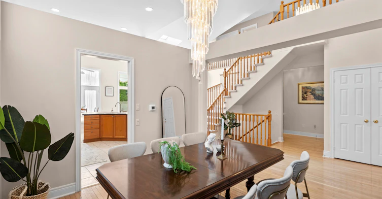 2210 Tiger Road, Burlington, ON, L7M 4W9 - 9