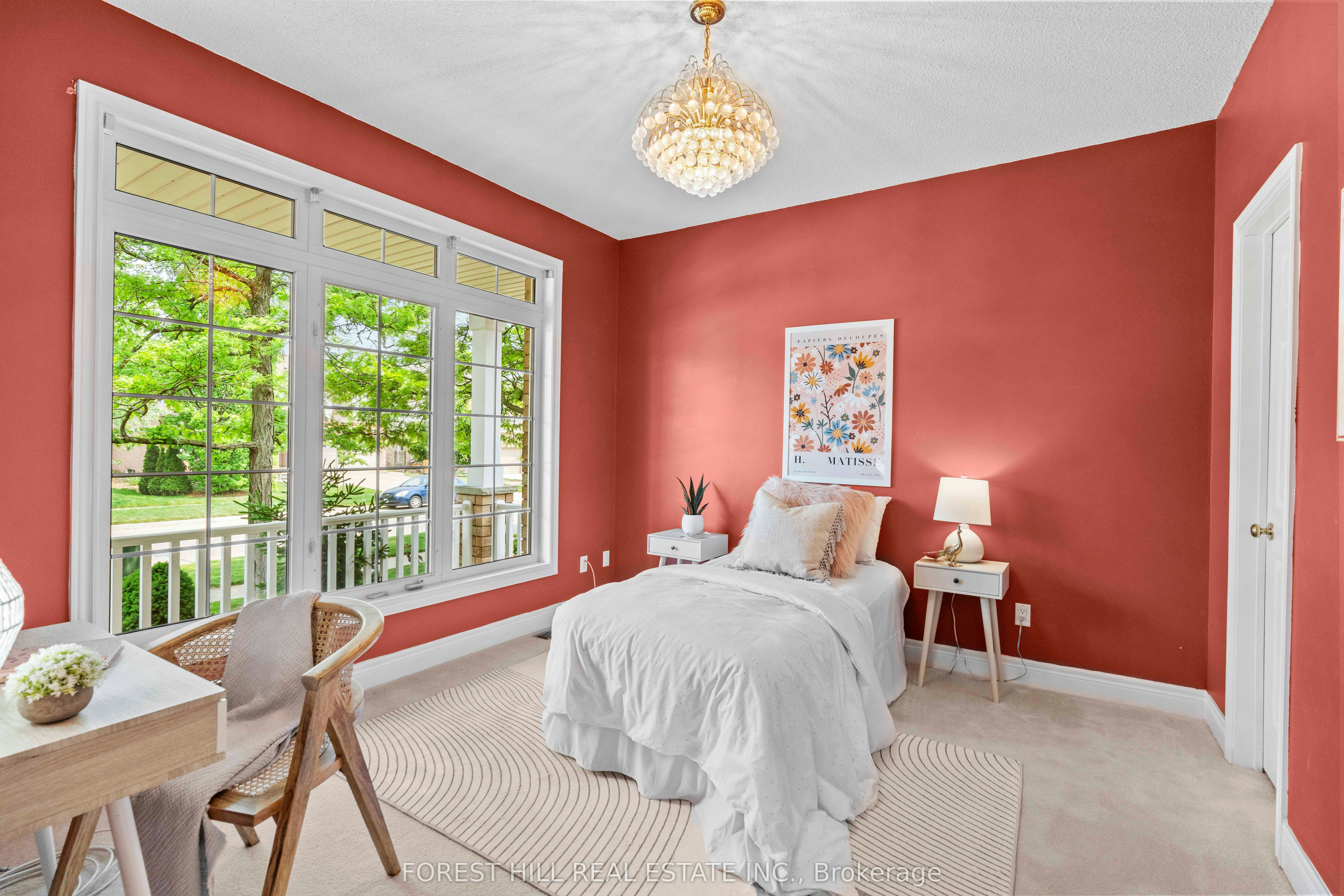 2210 Tiger Road, Burlington, ON, L7M 4W9 - 4