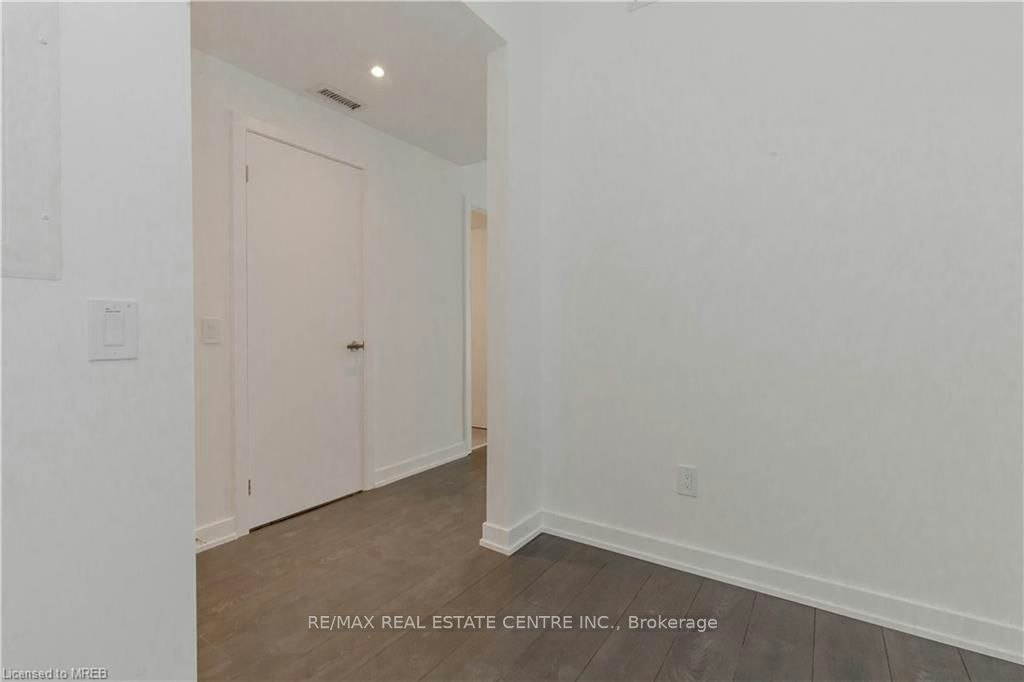 310-28 Ann Street, Mississauga, ON, M3C 0H5 - 10