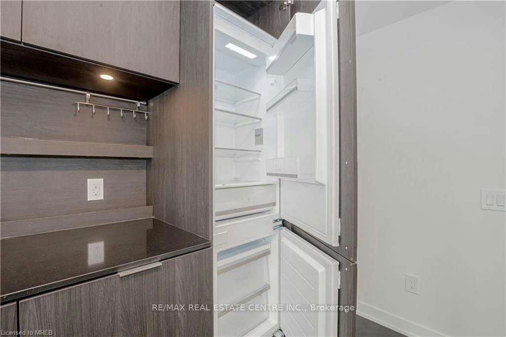 310-28 Ann Street, Mississauga, ON, M3C 0H5 - 24