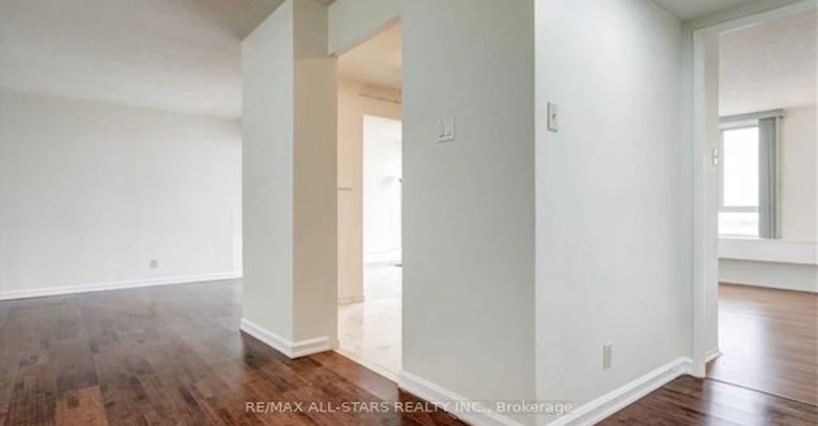 1505-41 Markbrook Lane, Toronto, ON, M9V 5E6 - 4