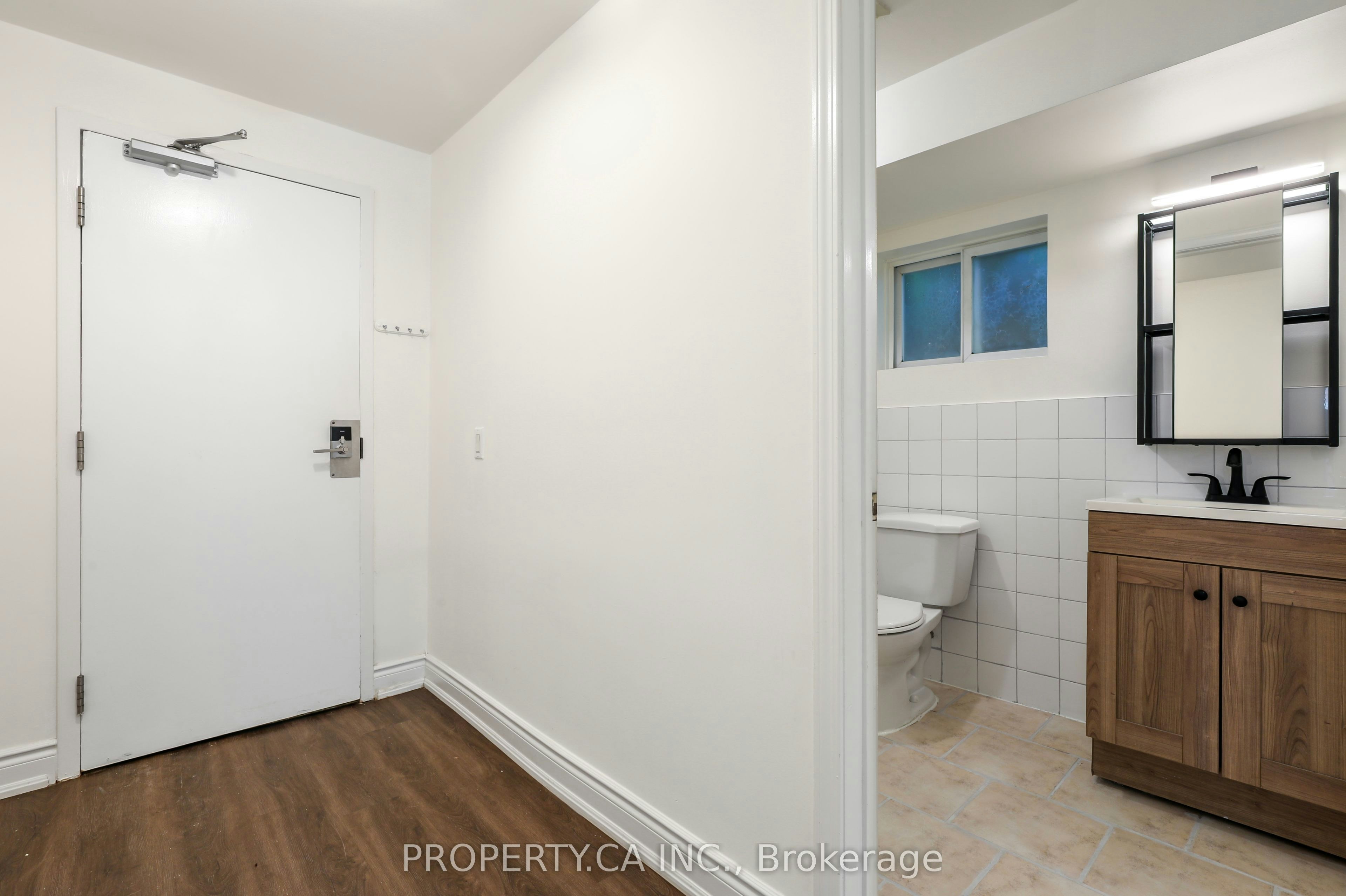 2-121 Melrose Street, Toronto, ON, M8Y 1B4 - 11