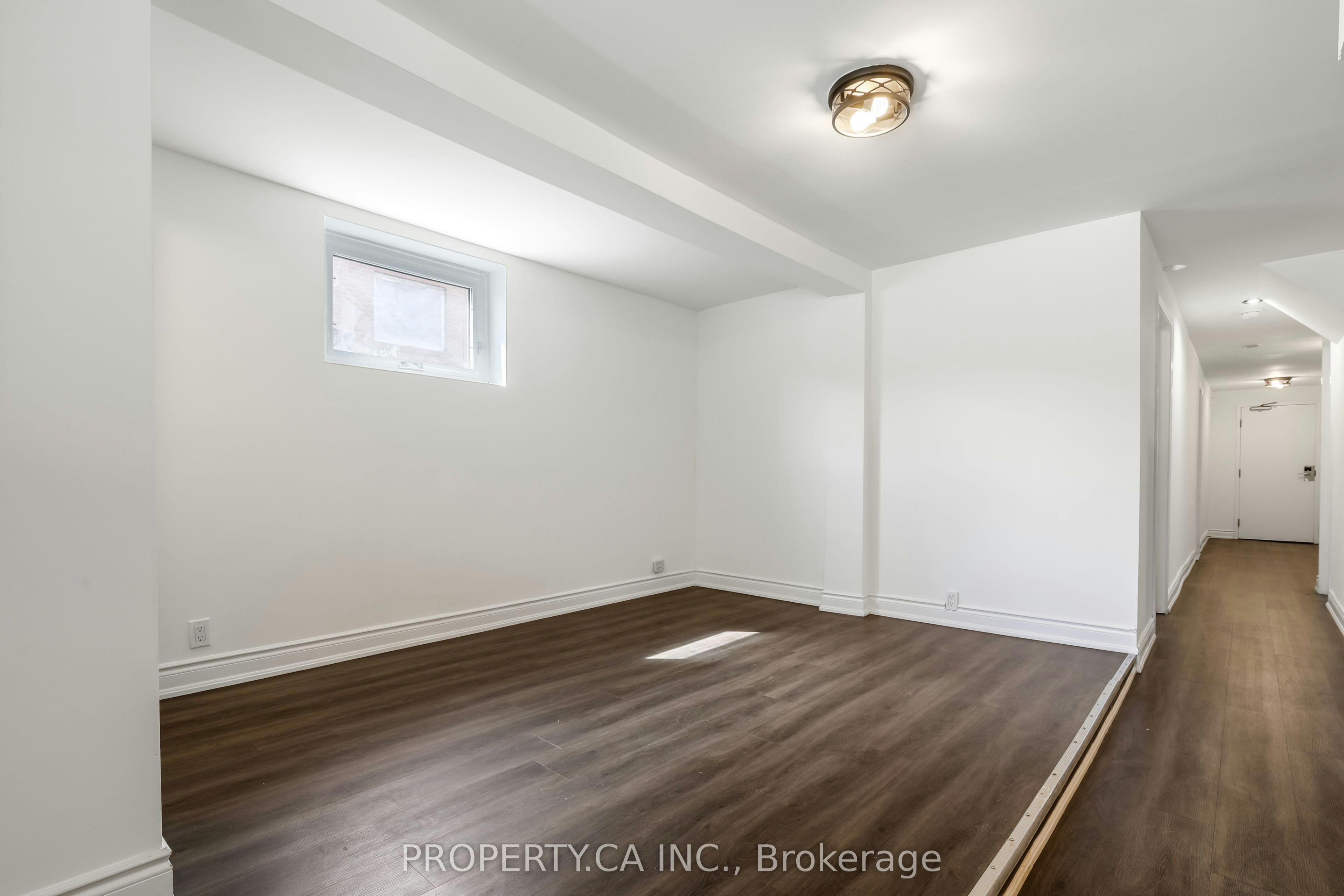 2-121 Melrose Street, Toronto, ON, M8Y 1B4 - 7
