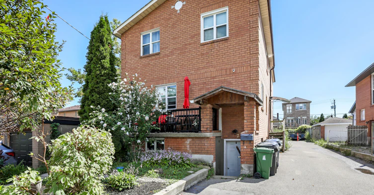 2-121 Melrose Street, Toronto, ON, M8Y 1B4 - 22