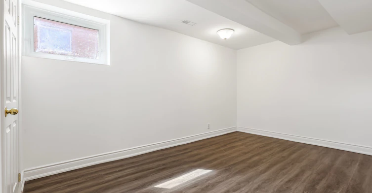 2-121 Melrose Street, Toronto, ON, M8Y 1B4 - 14