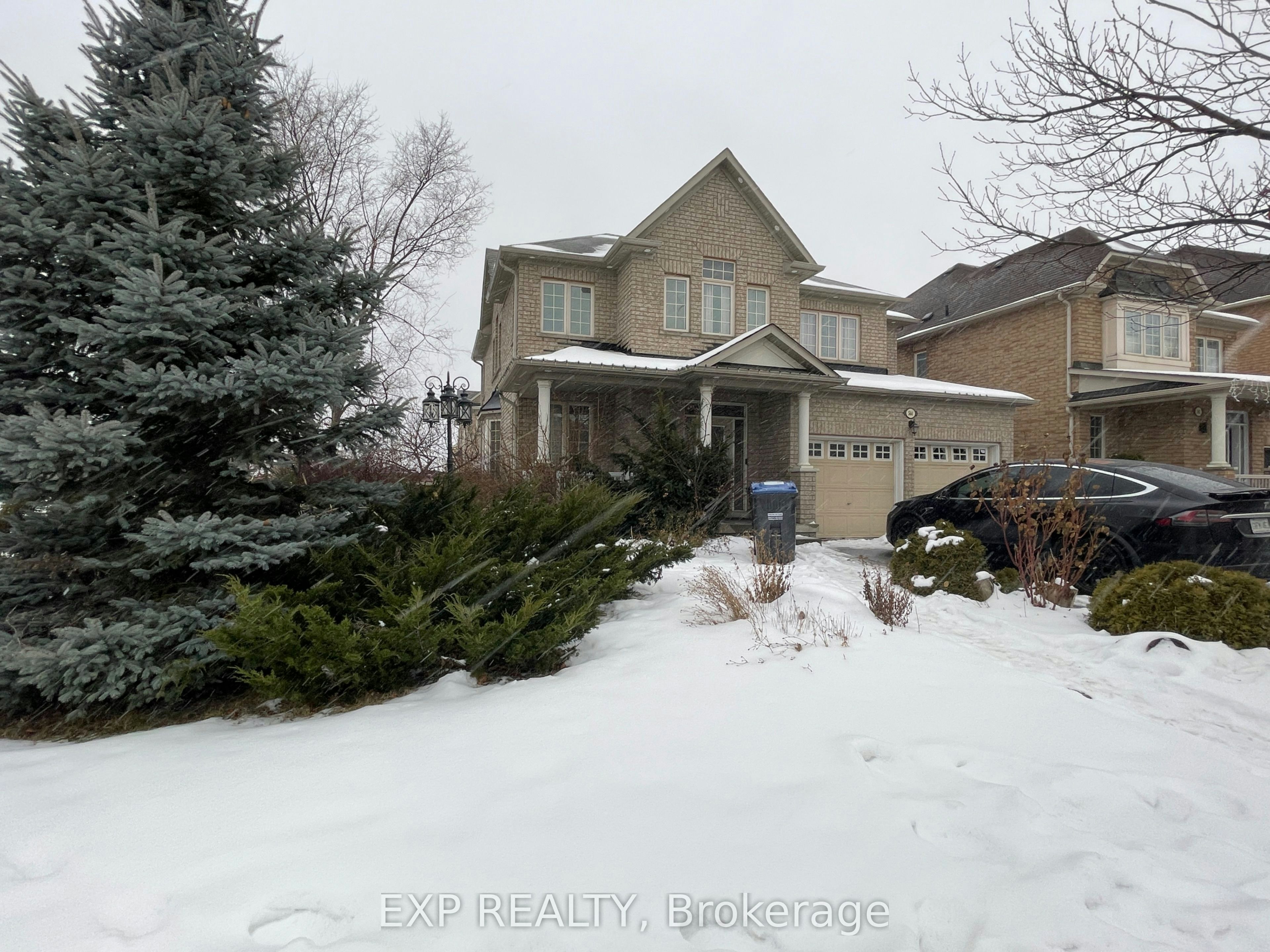 544 Fernforest Drive, Brampton, ON, L6R 0V8