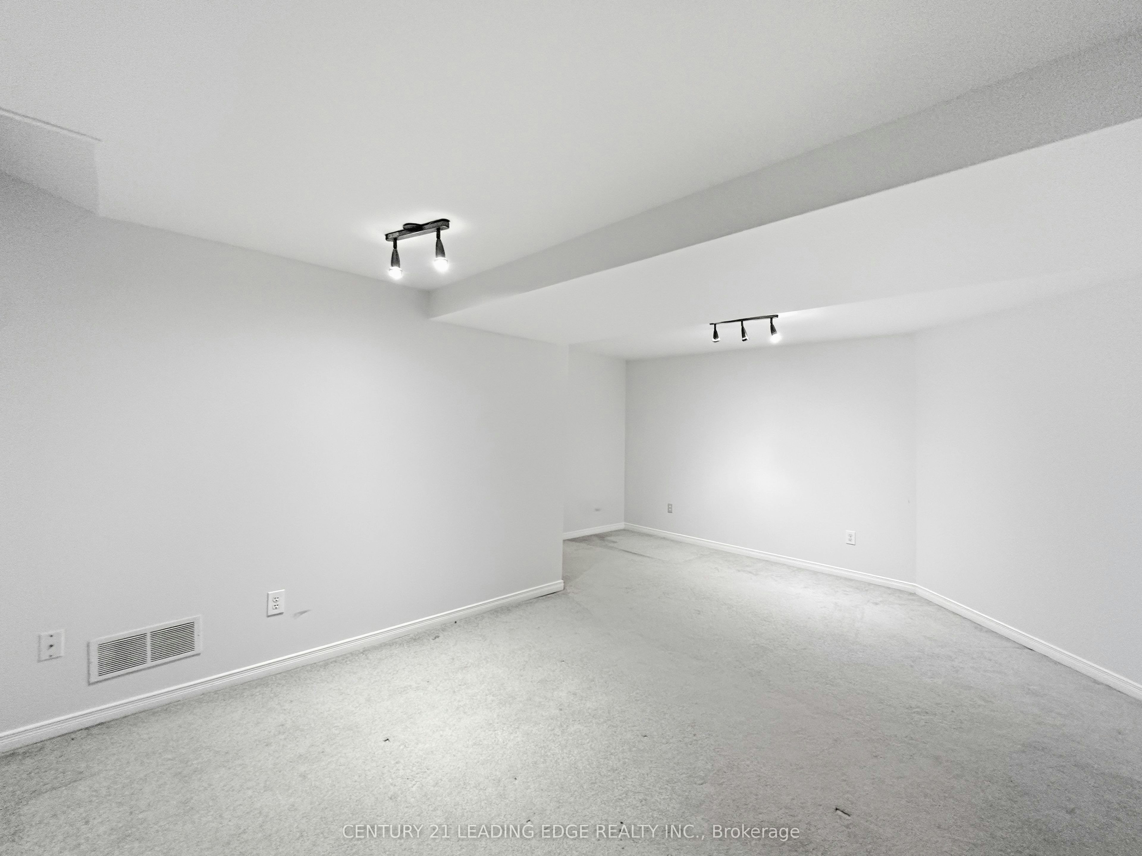 183 Hopewell Road, Oakville, ON, L6H 5Y9 - 32