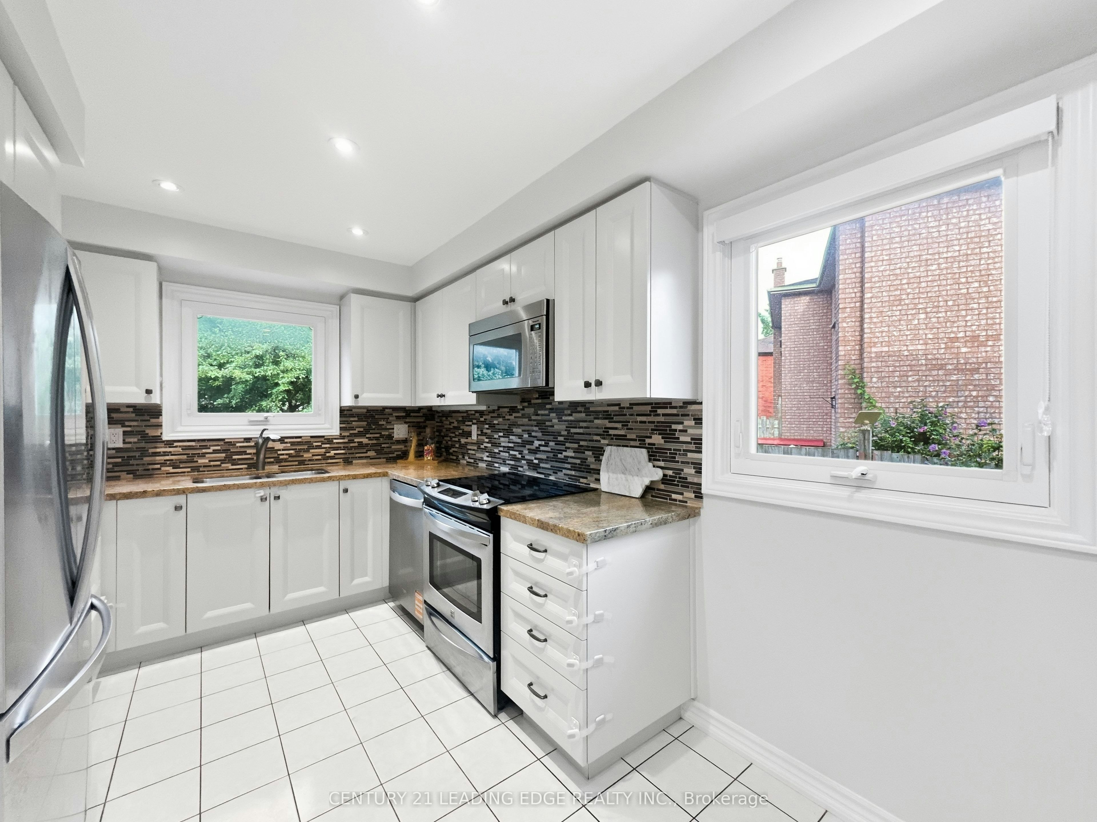 183 Hopewell Road, Oakville, ON, L6H 5Y9 - 16