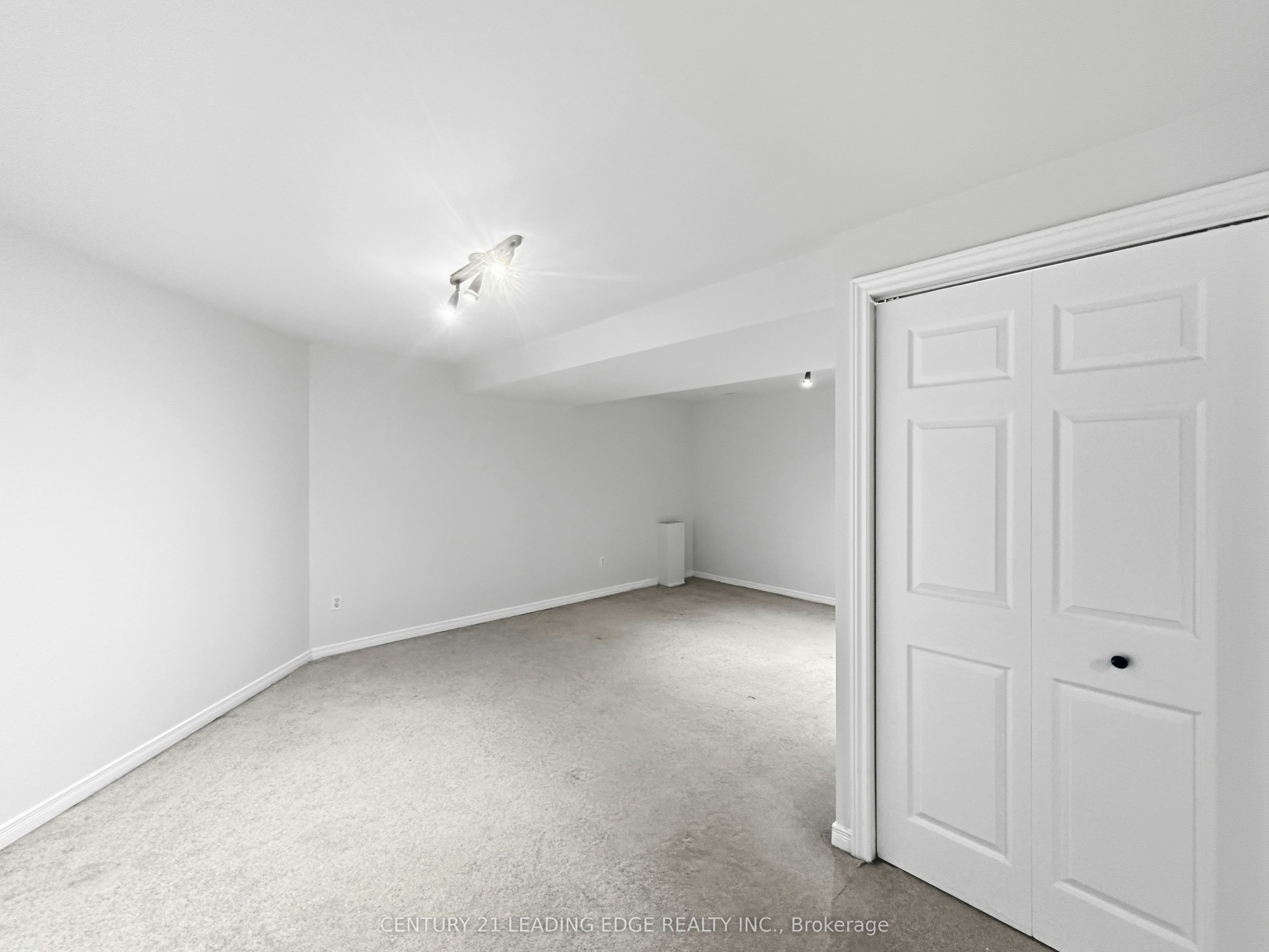 183 Hopewell Road, Oakville, ON, L6H 5Y9 - 34
