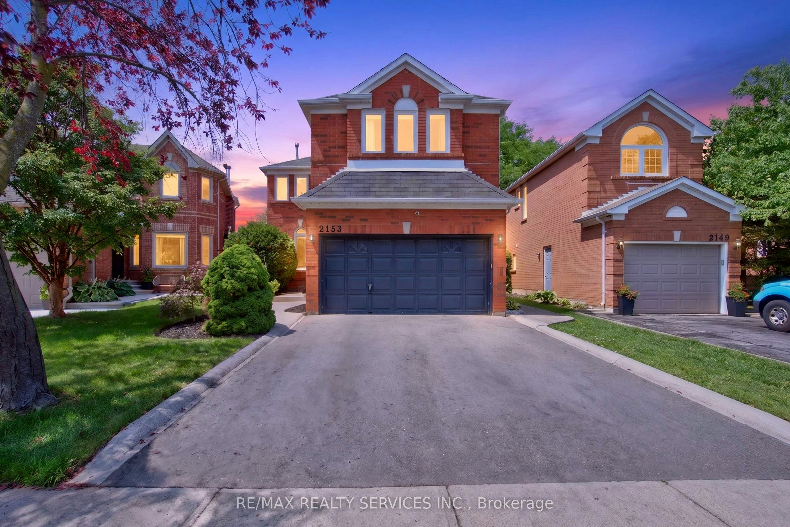 2153 Oak Bliss Crescent, Oakville, ON, L6M 3K2