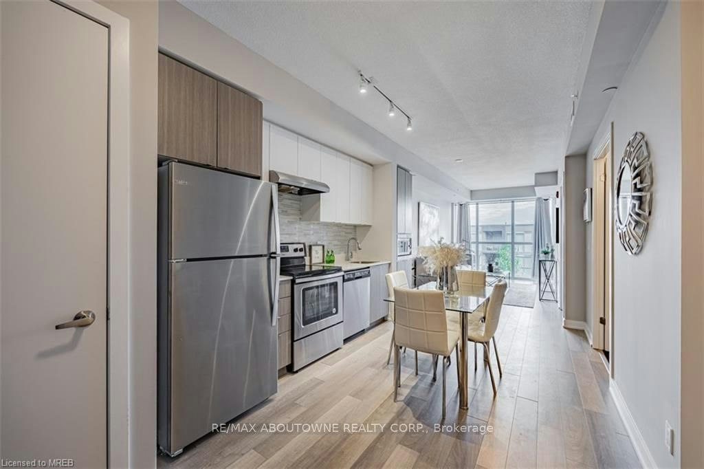 B416-5240 Dundas Street, Burlington, ON, L7L 0J6 - 3