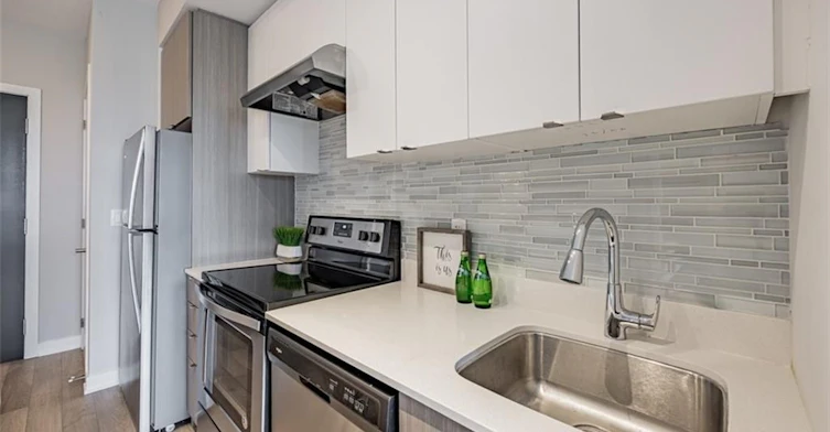 B416-5240 Dundas Street, Burlington, ON, L7L 0J6 - 6