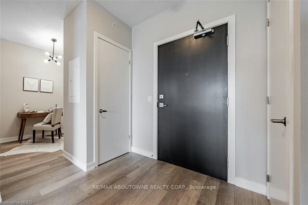 B416-5240 Dundas Street, Burlington, ON, L7L 0J6 - 2