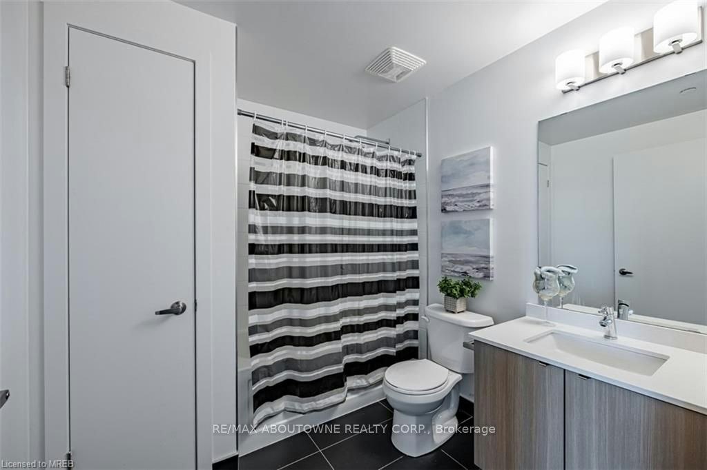 B416-5240 Dundas Street, Burlington, ON, L7L 0J6 - 18