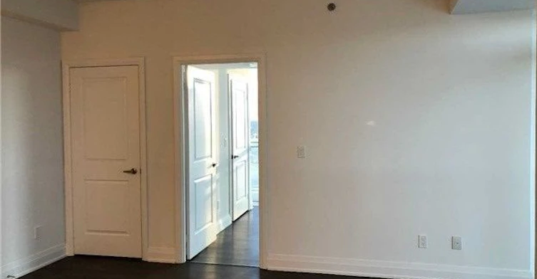 812-55 Speers Road, Oakville, ON, L6K 0H9 - 6