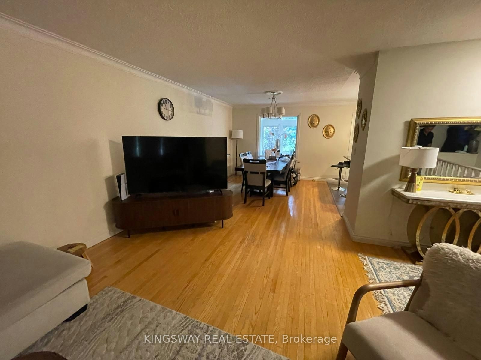 16 Plainsman Road, Mississauga, ON, L5N 1C5 - 5