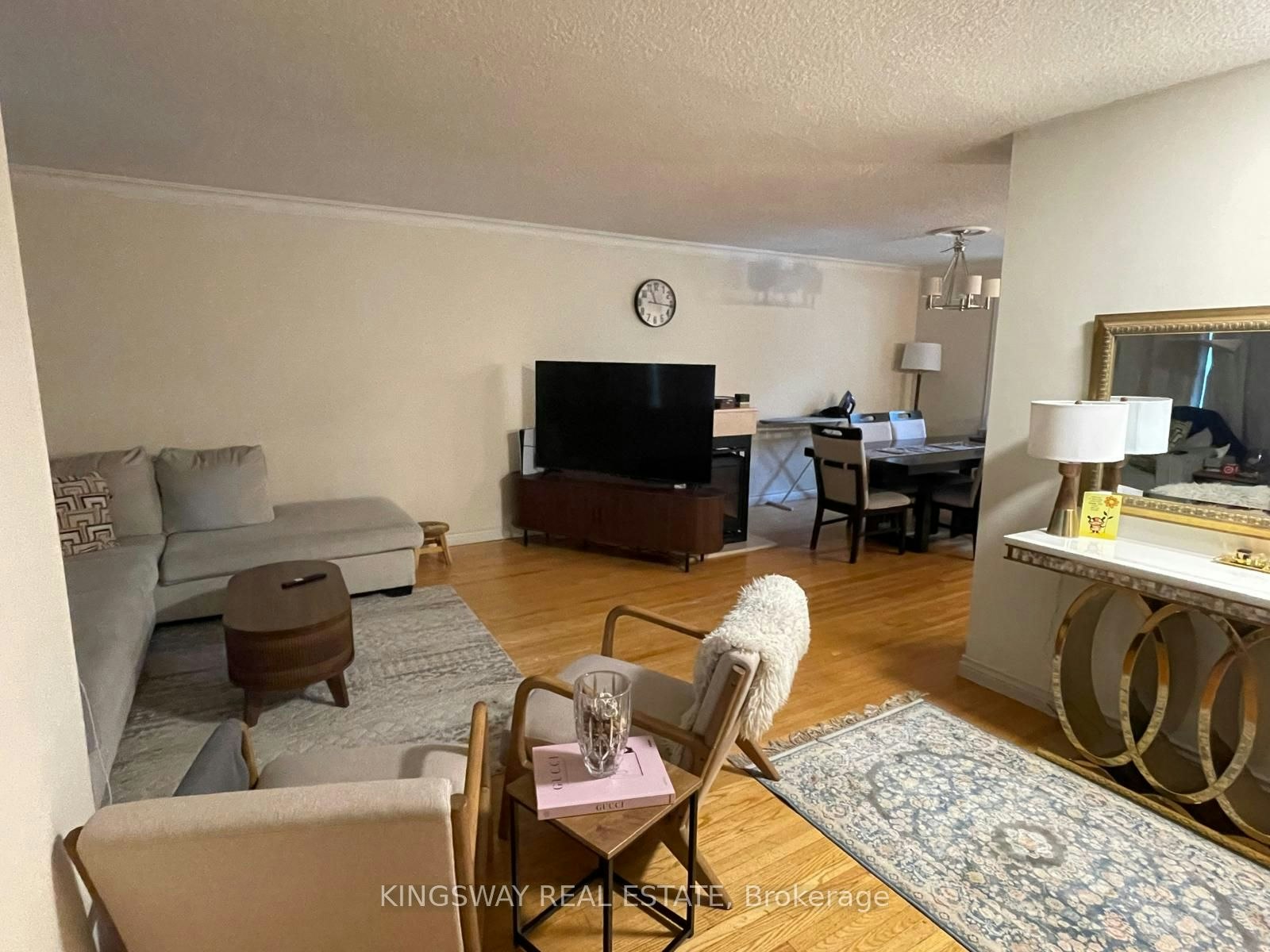 16 Plainsman Road, Mississauga, ON, L5N 1C5 - 3