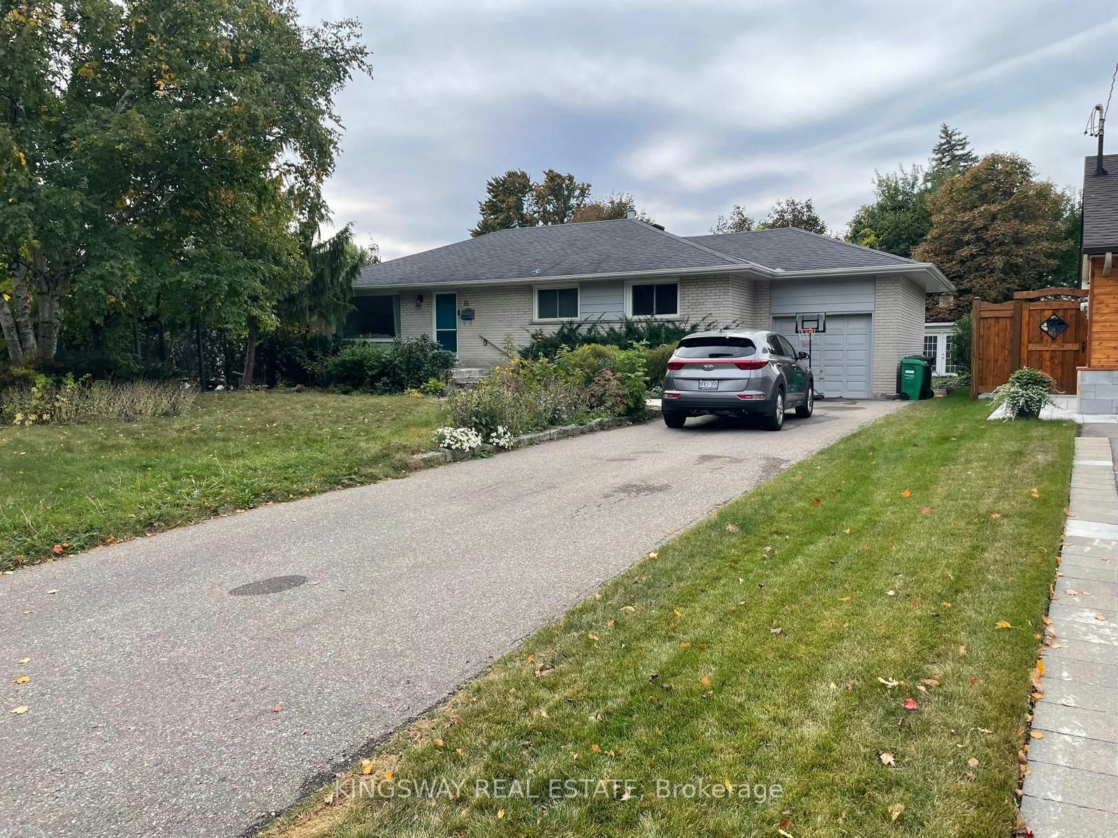 16 Plainsman Road, Mississauga, ON, L5N 1C5 - 6