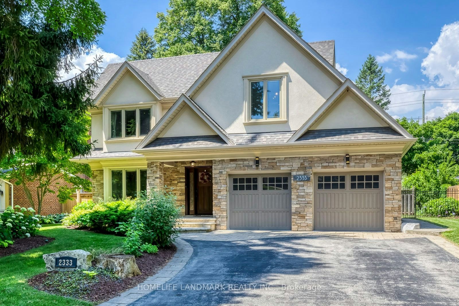 2333 Bennington Gate, Oakville, ON, L6J 5N7