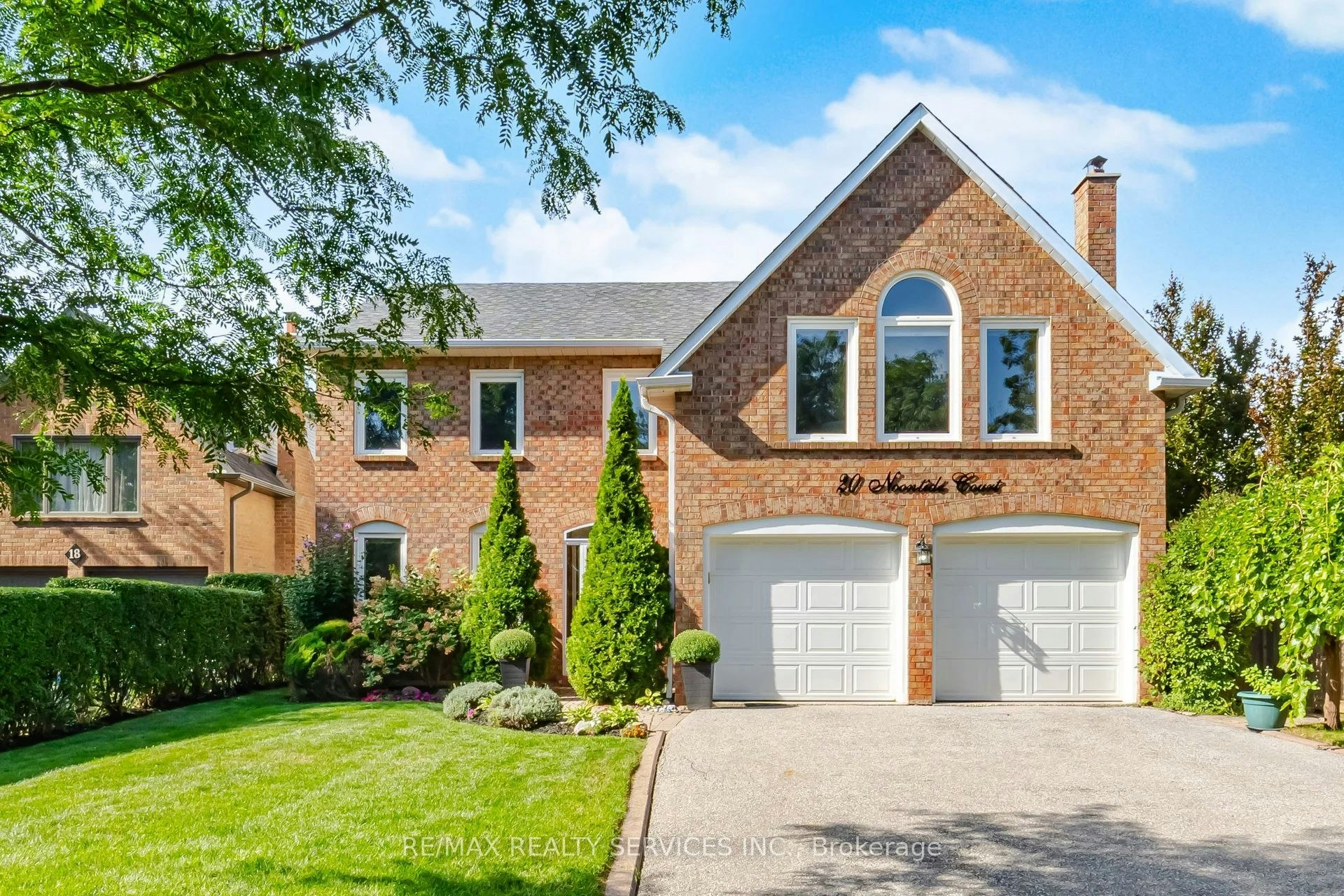 20 Noontide Court, Brampton, ON, L6S 4H5