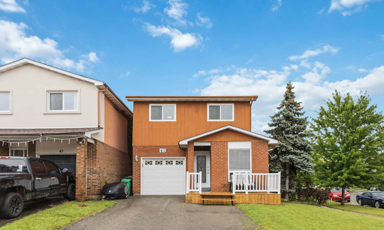41 Winterfold Drive