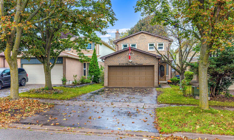 3089 Plum Tree Crescent
