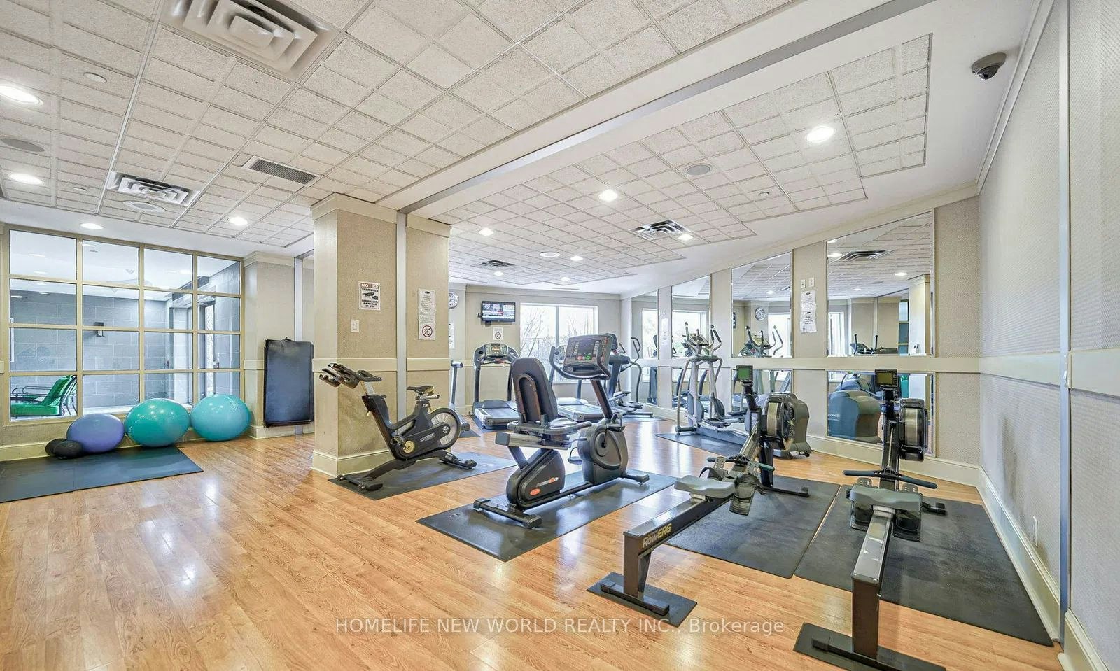 1026-700 Humberwood Boulevard, Toronto, ON, M9W 7J4 - 2